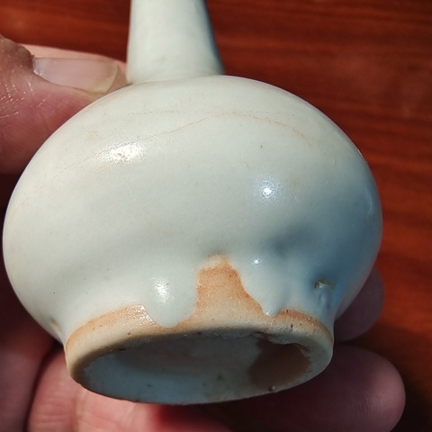 古玩陶瓷白釉瓶真品鑒賞圖