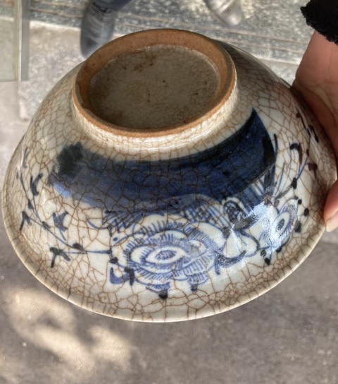 古玩陶瓷哥釉青花碗真品鑒賞圖