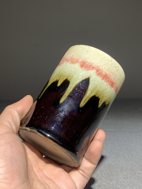 古玩陶瓷三羊開泰窯變釉筆筒真品鑒賞圖