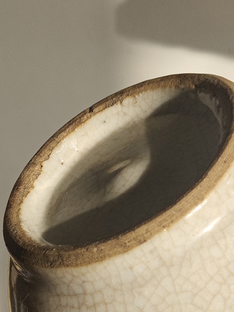 古玩陶瓷哥釉小罐真品鑒賞圖