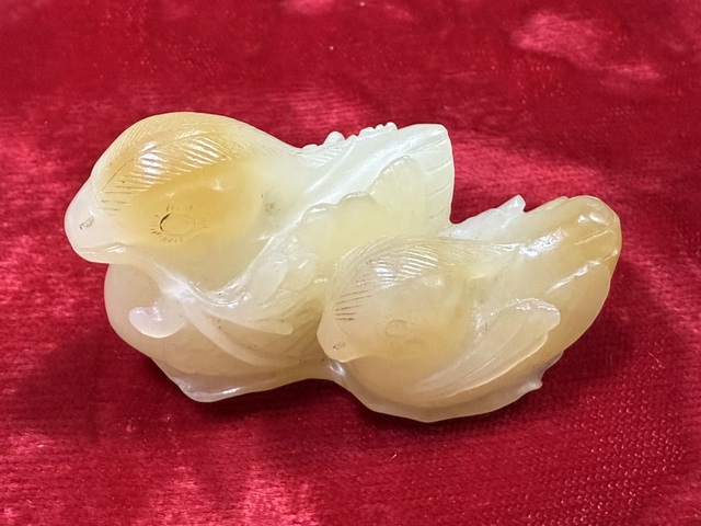 古玩玉器和田雕鴛鴦題材掛件真品鑒賞圖