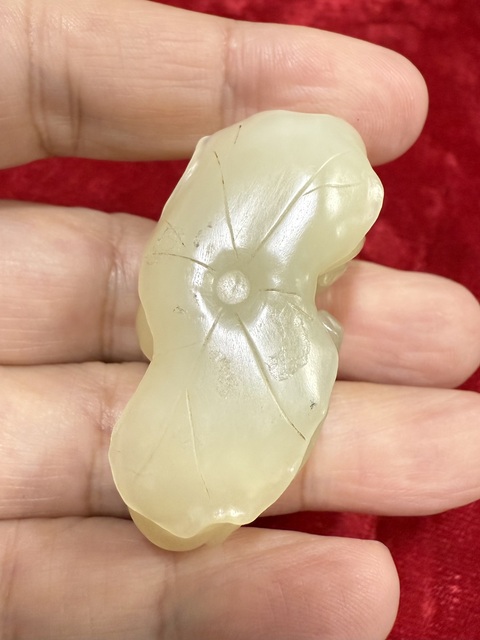 古玩玉器和田雕鴛鴦題材掛件真品鑒賞圖