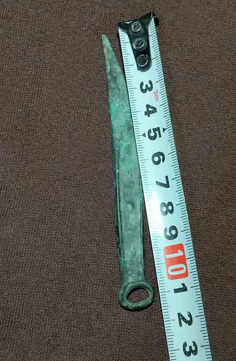 古玩銅器小刀真品鑒賞圖
