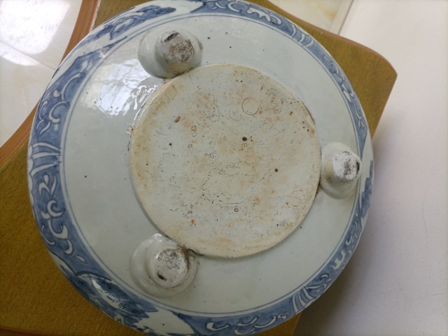 古玩陶瓷德化香爐真品鑒賞圖