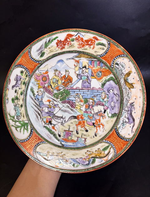 古玩陶瓷廣五彩人物故事紋盤真品鑒賞圖