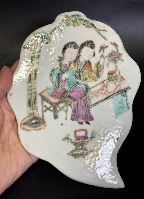 古玩陶瓷粉彩二喬圖瓷板真品鑒賞圖