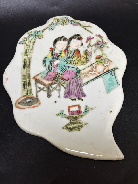 古玩陶瓷粉彩二喬圖瓷板真品鑒賞圖