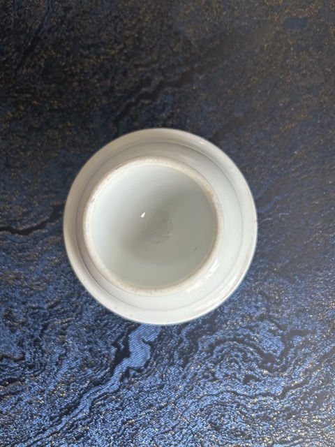 古玩陶瓷汪佩輝款粉彩仕女紋高足盤拍賣，當前價格380元