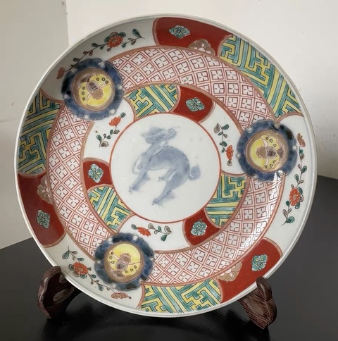 古玩陶瓷青花五彩開窗麒麟花卉紋盤真品鑒賞圖