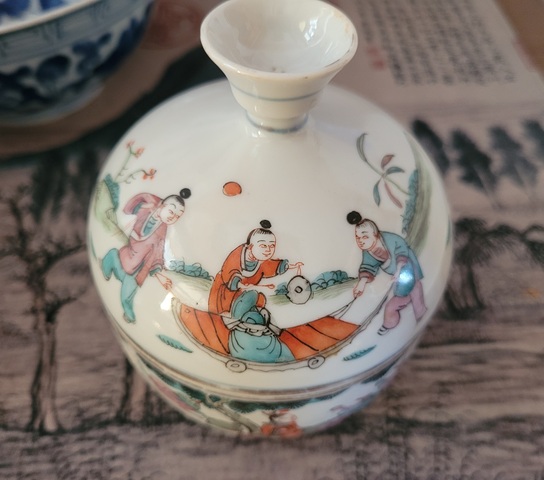 古玩陶瓷晚清?細路粉彩麒麟送子人物紋蓋缸拍賣，當前價格480元