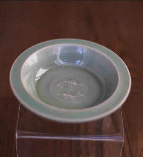 古玩陶瓷 龍泉窯青釉模印雙魚紋折沿洗真品鑒賞圖
