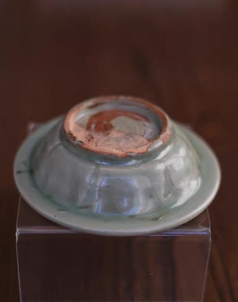 古玩陶瓷 龍泉窯青釉模印雙魚紋折沿洗真品鑒賞圖