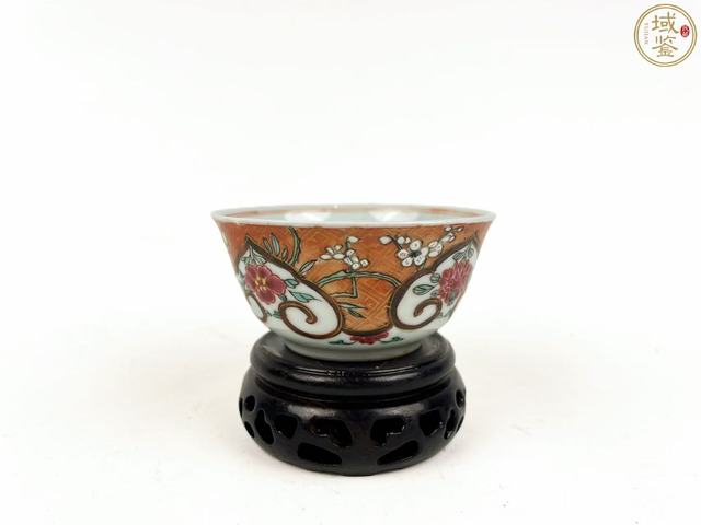 古玩陶瓷雍正礬紅描金粉彩杯真品鑒賞圖