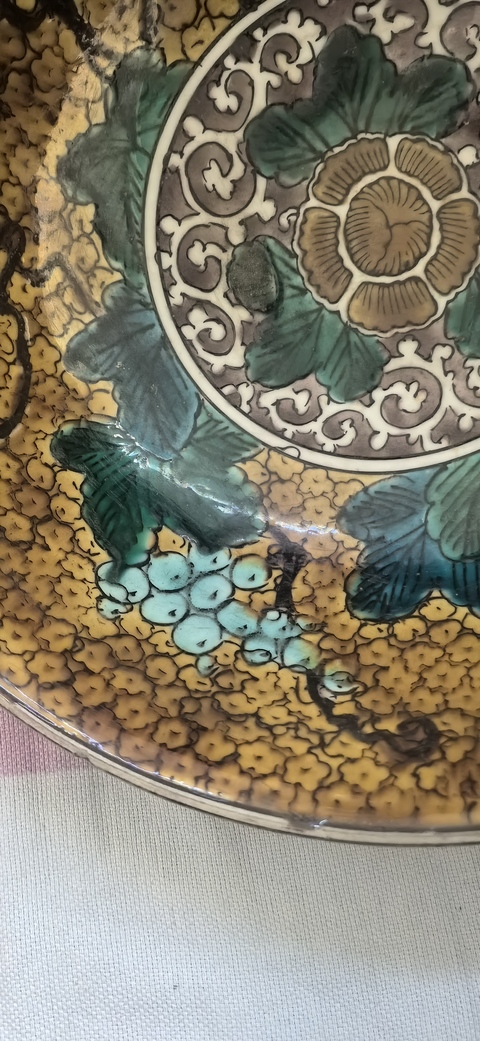 古玩陶瓷清晚期·日本明治·葡萄紋碗真品鑒賞圖