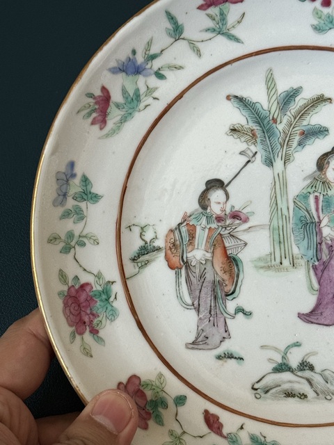 古玩陶瓷粉彩人物故事盤真品鑒賞圖