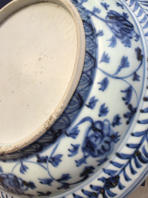 古玩陶瓷麒麟望月青花盤真品鑒賞圖