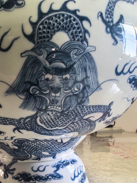 古玩陶瓷青花云龍紋瓷豆真品鑒賞圖