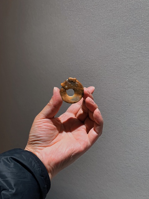 古玩玉器仿商代玉c型龍真品鑒賞圖