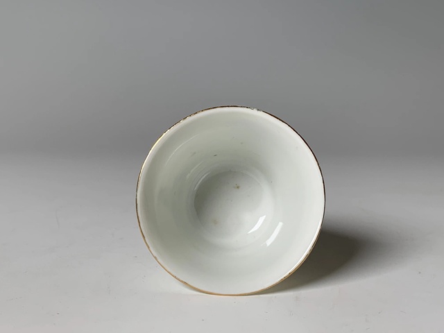 古玩陶瓷民國·粉彩洞石錦雞紋馬蹄杯拍賣，當前價格2800元