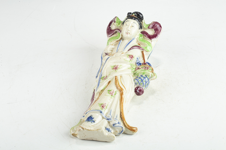 古玩陶瓷民國·粉彩八仙人物塑像壁瓶拍賣，當(dāng)前價格188元