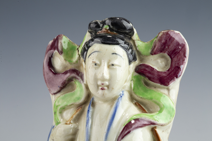 古玩陶瓷民國·粉彩八仙人物塑像壁瓶拍賣，當(dāng)前價格188元