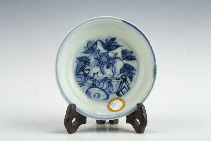 古玩陶瓷明早·青花樹石欄桿紋小盤拍賣，當前價格303元