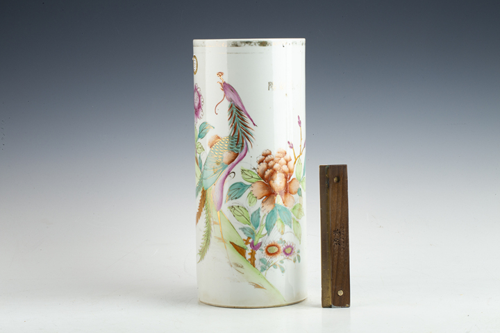 古玩陶瓷民國(guó)·粉彩鳳凰牡丹紋帽筒一對(duì)拍賣(mài)，當(dāng)前價(jià)格188元