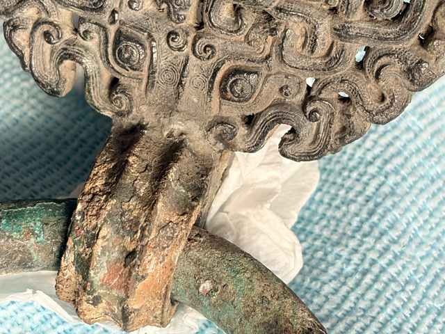 古玩銅器戰(zhàn)國(guó)青銅鋪首真品鑒賞圖