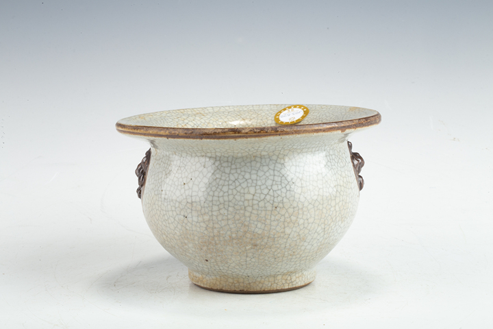 古玩陶瓷清早·哥釉雙耳爐
拍賣，當前價格0元