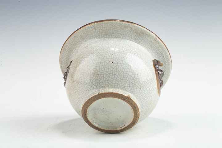 古玩陶瓷清早·哥釉雙耳爐
拍賣，當前價格0元