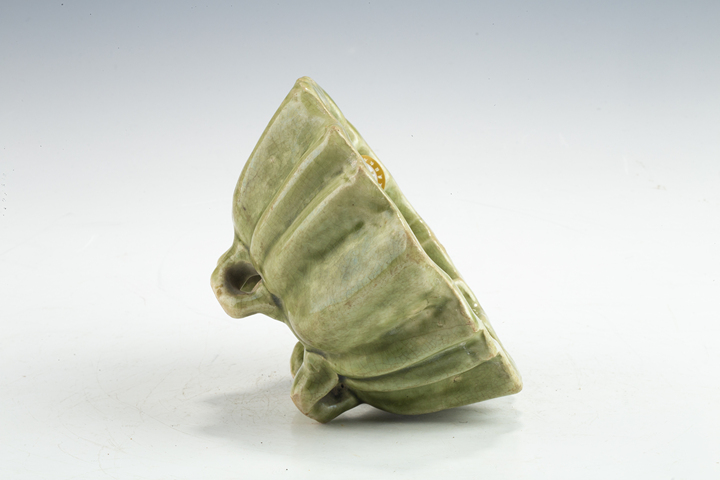 古玩陶瓷清·綠釉荷葉形洗拍賣，當前價格258元