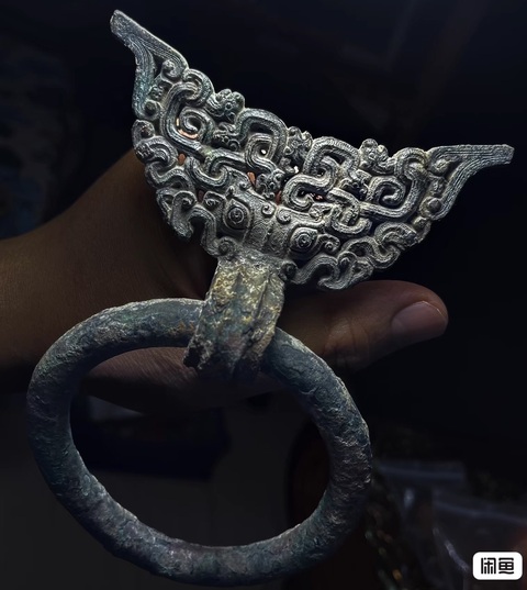 古玩銅器蟠螭紋銅鋪手真品鑒賞圖