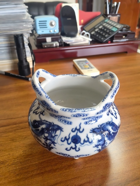 古玩陶瓷青花爐真品鑒賞圖