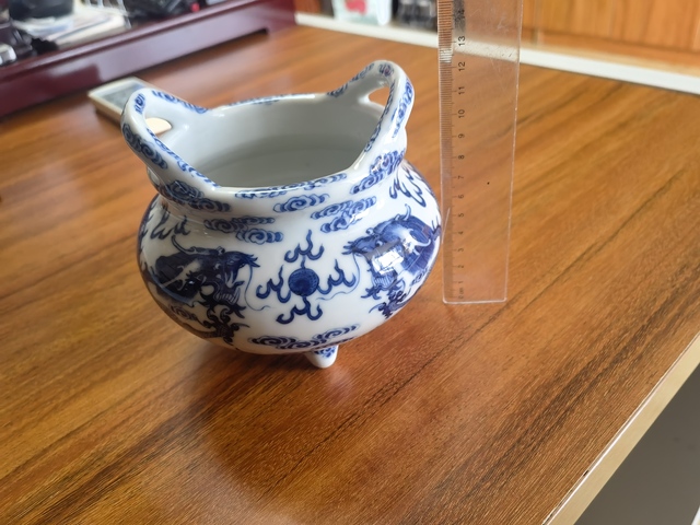 古玩陶瓷青花爐真品鑒賞圖