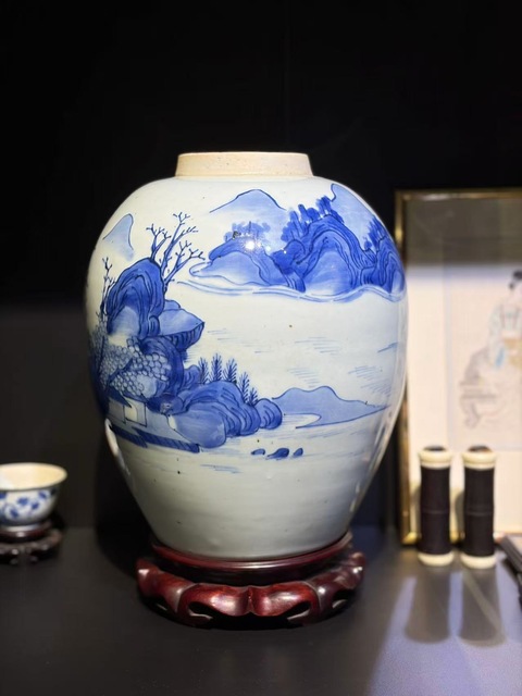古玩陶瓷青花山水紋罐真品鑒賞圖