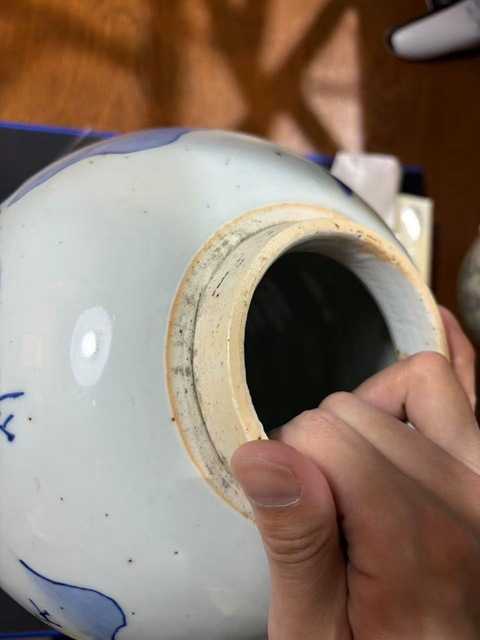 古玩陶瓷青花山水紋罐真品鑒賞圖