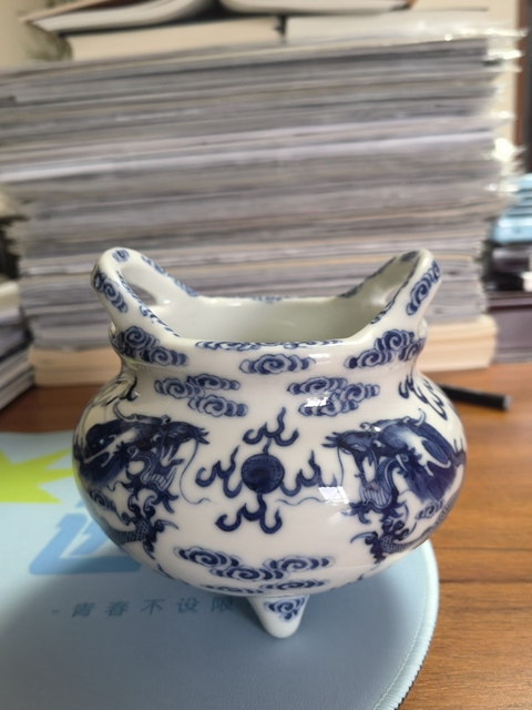 古玩陶瓷青花爐真品鑒賞圖