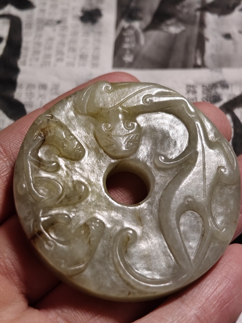 古玩玉器螭龍玉璧真品鑒賞圖