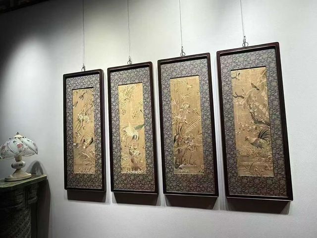 古玩雜項粵繡花鳥四條屏真品鑒賞圖