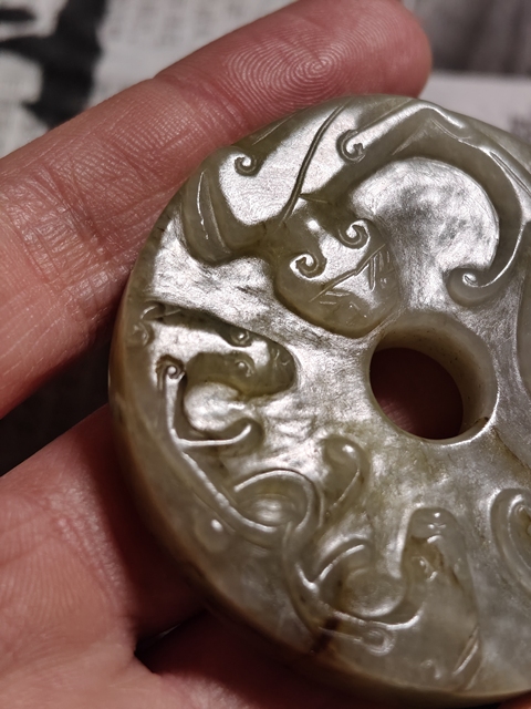 古玩玉器螭龍玉璧真品鑒賞圖