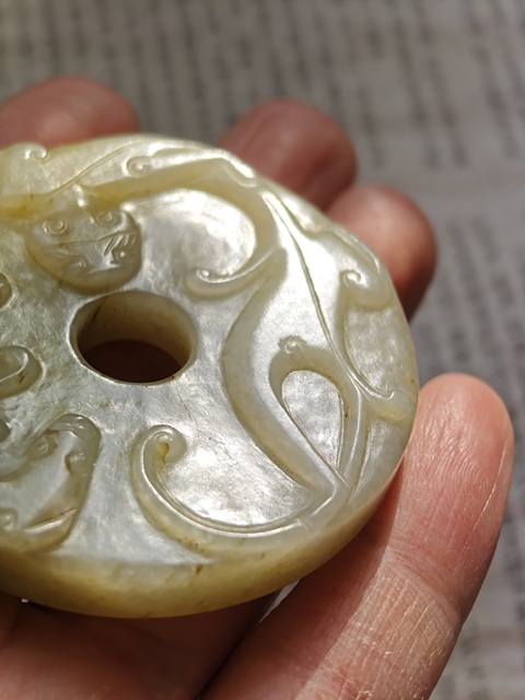 古玩玉器螭龍玉璧真品鑒賞圖