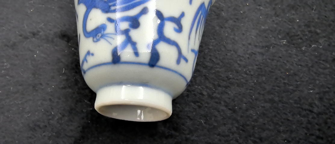 古玩陶瓷鶴紋青花杯真品鑒賞圖