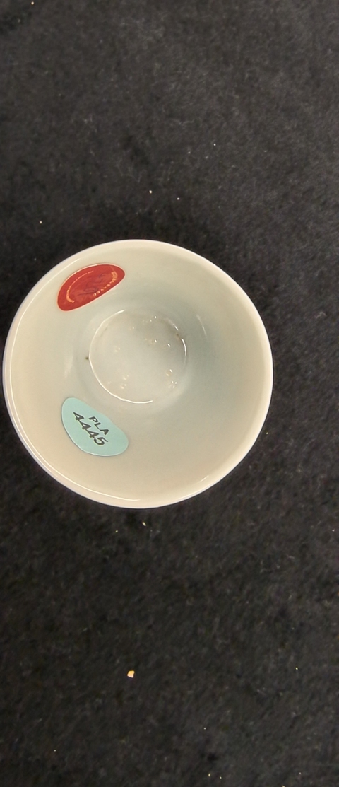 古玩陶瓷鶴紋青花杯真品鑒賞圖