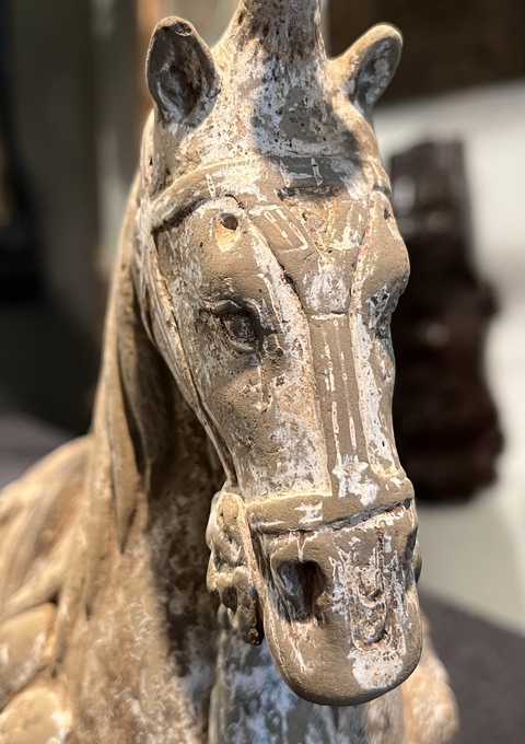 古玩陶瓷修北魏陶馬真品鑒賞圖