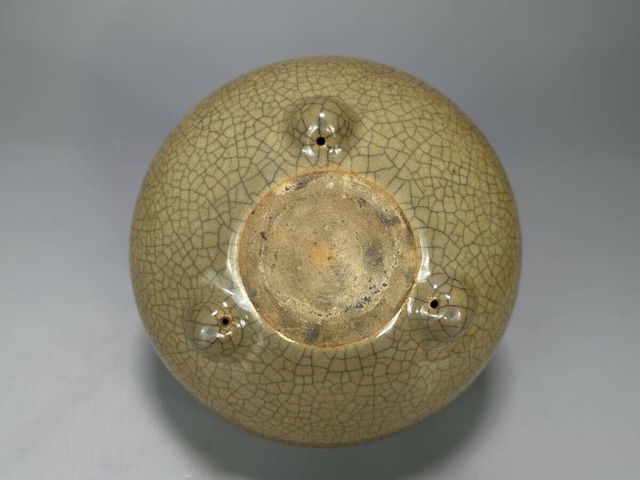 古玩陶瓷黃哥釉香爐真品鑒賞圖