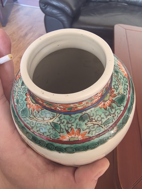 古玩陶瓷清晚期 五彩花鳥紋瓶真品鑒賞圖