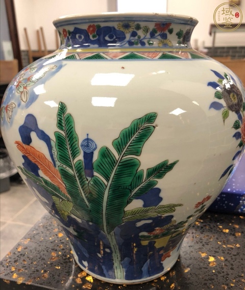 古玩陶瓷青花五彩洞石花卉紋將軍罐真品鑒賞圖