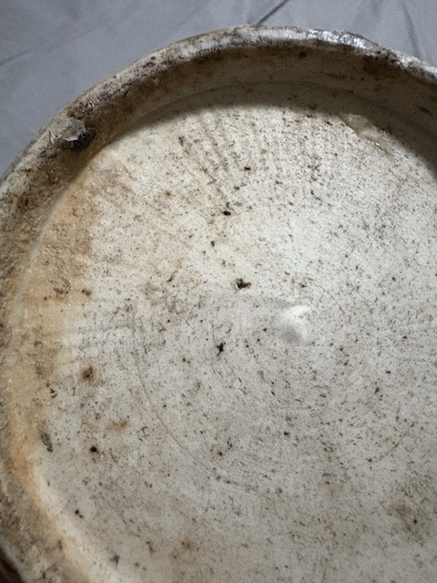 古玩陶瓷青釉刻花牡丹紋筒式香爐真品鑒賞圖