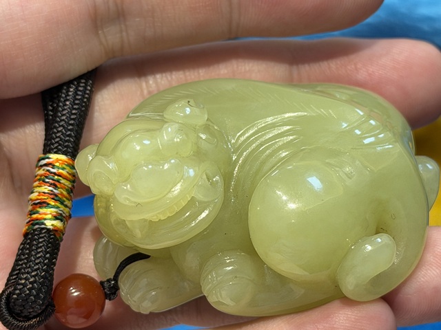 古玩玉器玉獸真品鑒賞圖