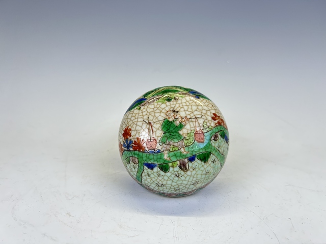 古玩陶瓷晚清·哥釉五彩耕織圖西瓜罐拍賣，當前價格0元